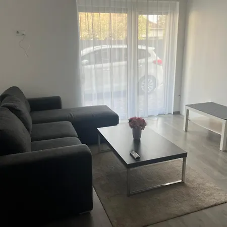 Sophia Apartament *